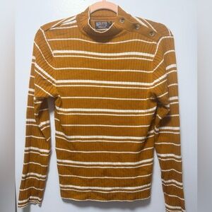 Elegant Button-Detail Crewneck Sweater *fits smaller*